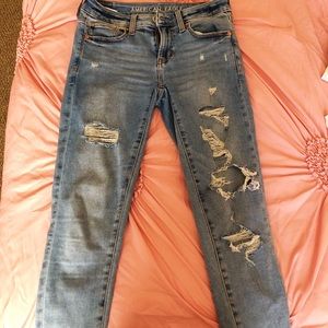 American Eagle jeans size 2 short